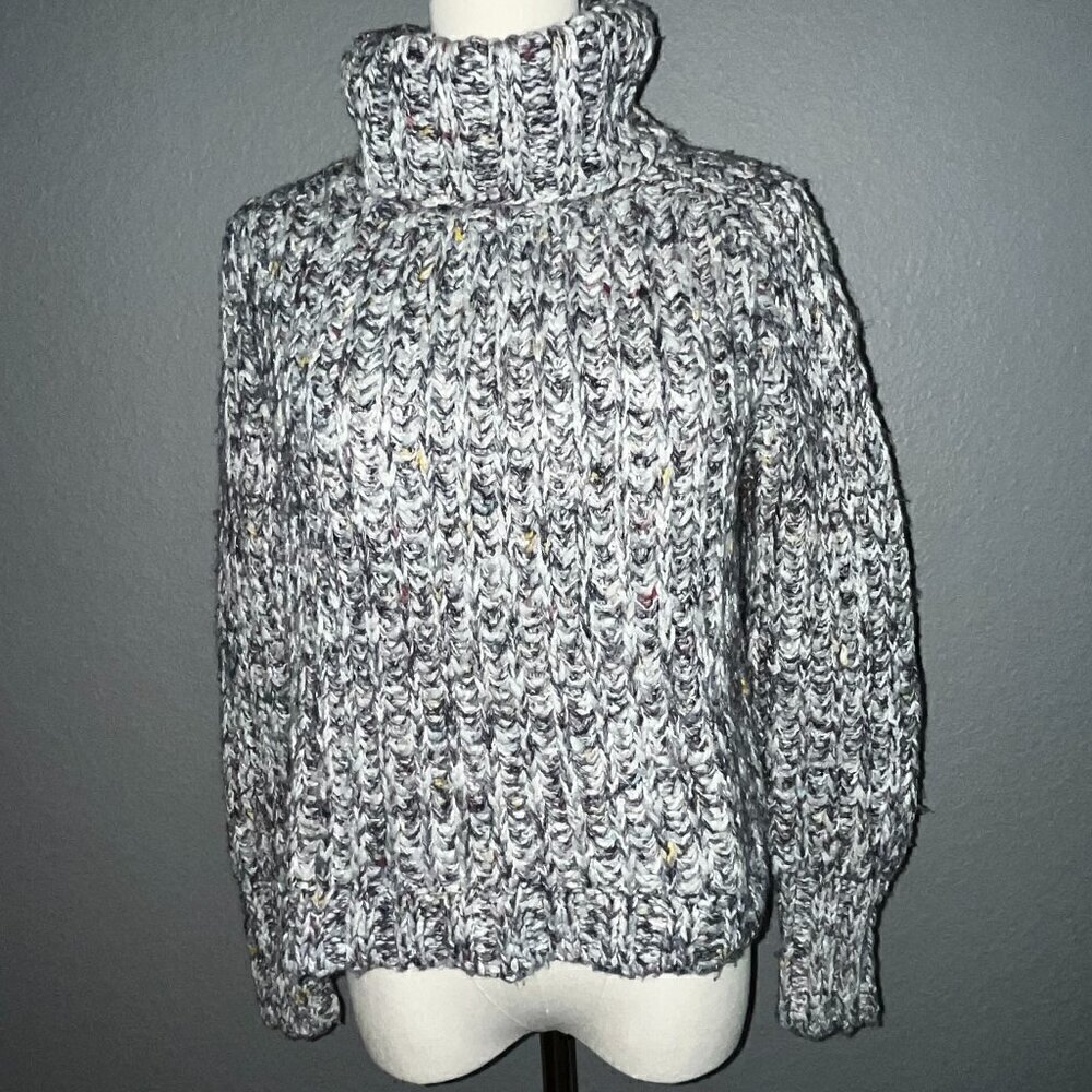 FAHERTY Women's Heavy Chunky Knit Cropped Turtleneck of Variegated Yarn -EUC - M